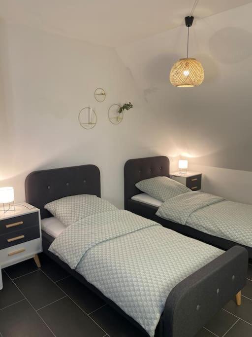 Gemuetliche Wohnung อาเฮาส์ ภายนอก รูปภาพ