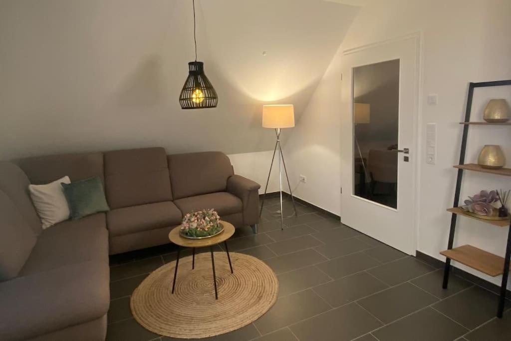 Gemuetliche Wohnung อาเฮาส์ ภายนอก รูปภาพ